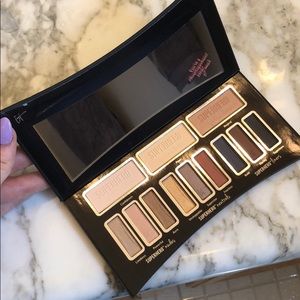 It Cosmetics Superhero Palette
